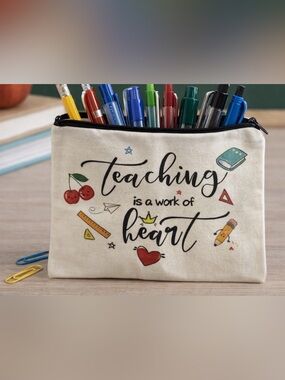 Teaching/Teacher Bag in Cream Canvas OS